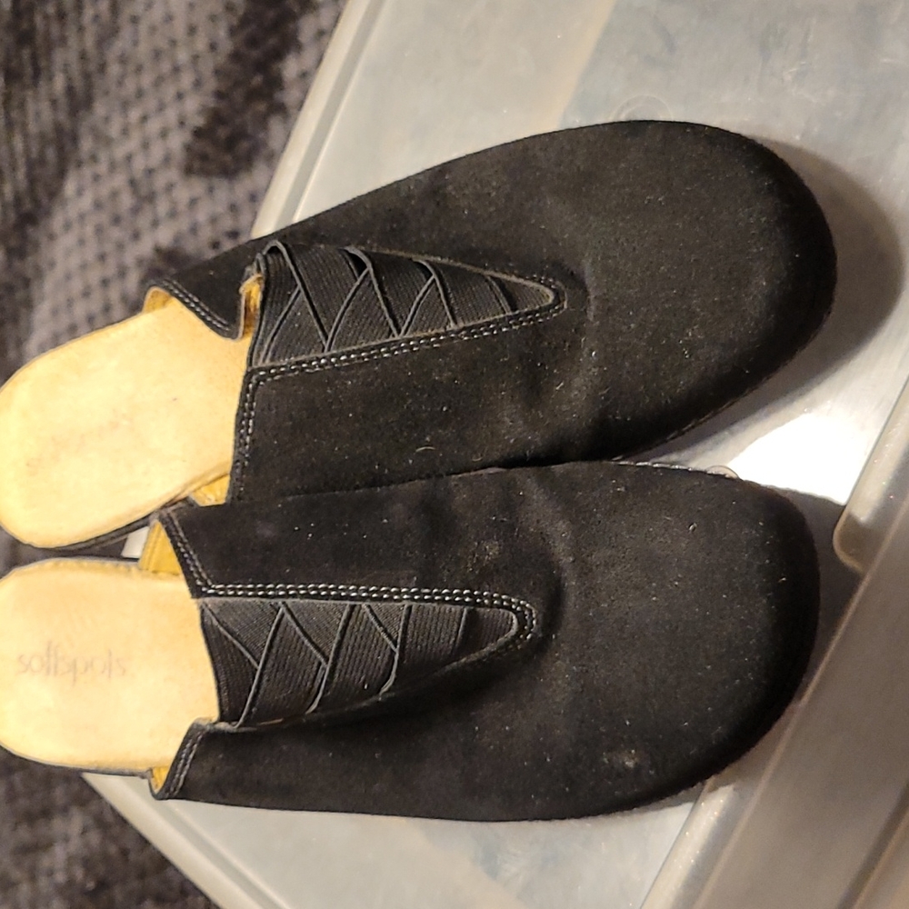 Softspots size 8 1/2 leather like new black